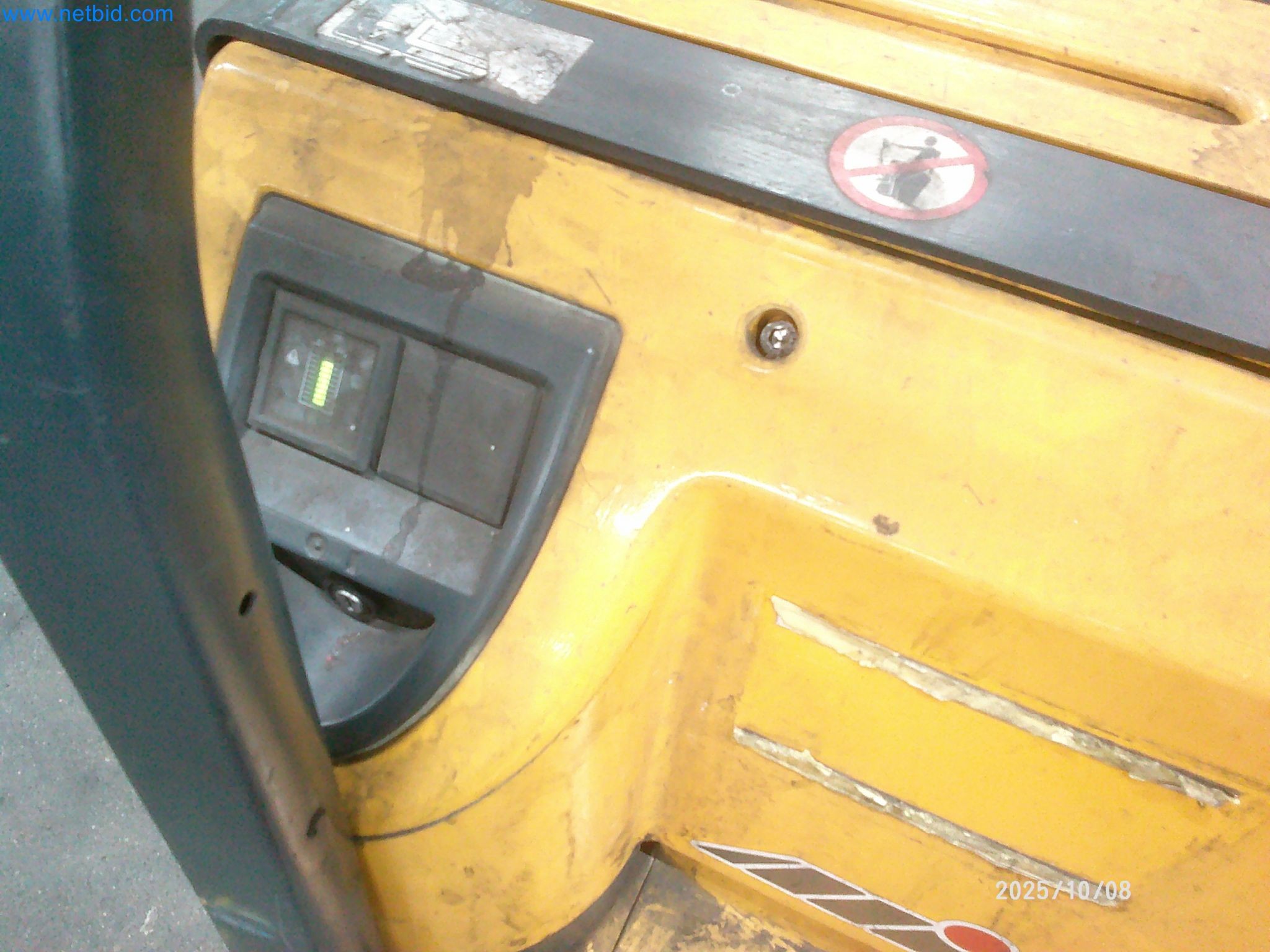 Machines and systems from the automotive supply industry-3