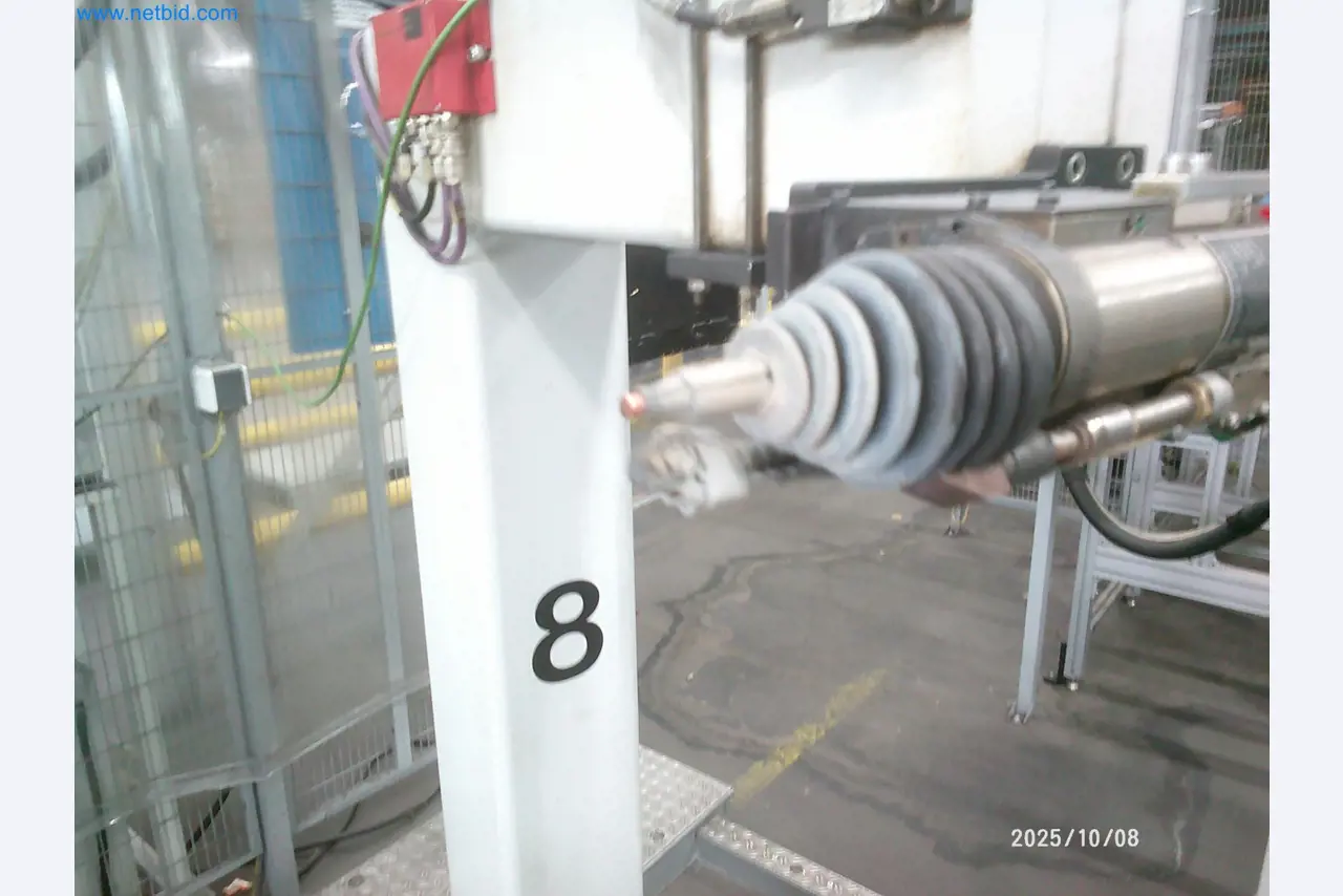 Machines and systems from the automotive supply industry-15