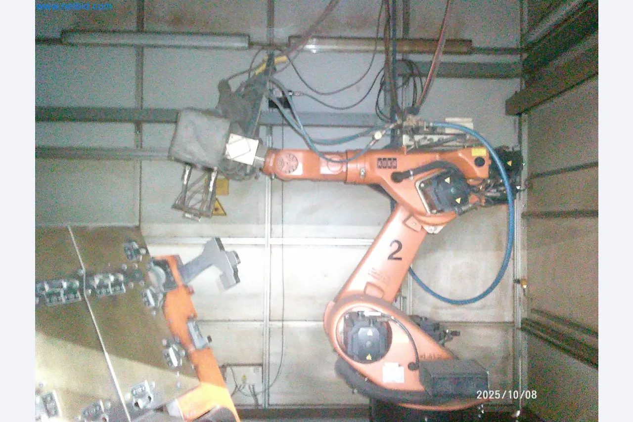 Machines and systems from the automotive supply industry-17