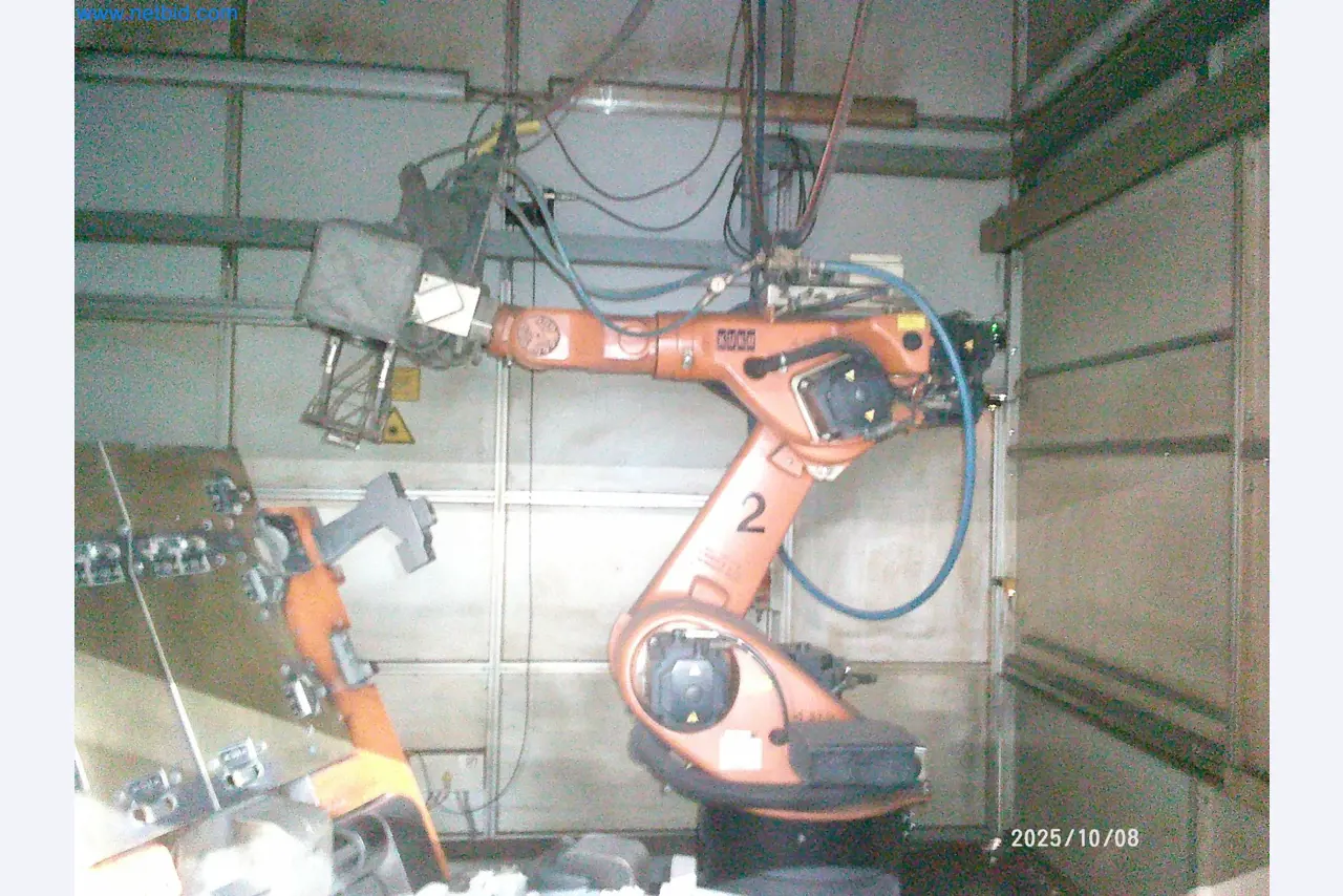 Machines and systems from the automotive supply industry-18