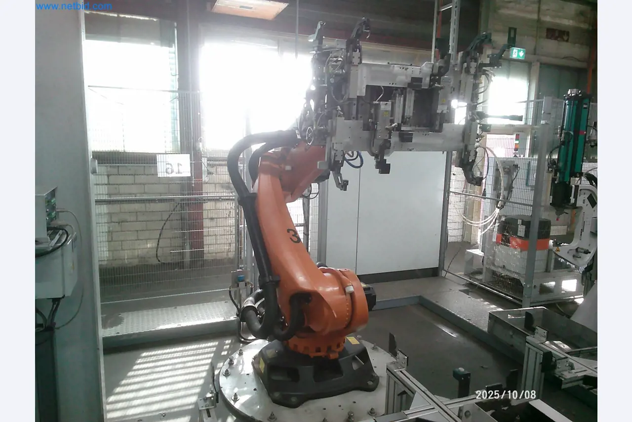 Machines and systems from the automotive supply industry-7