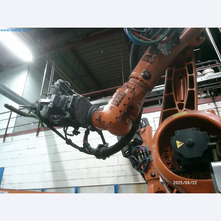 Machines and systems from the automotive supply industry-5