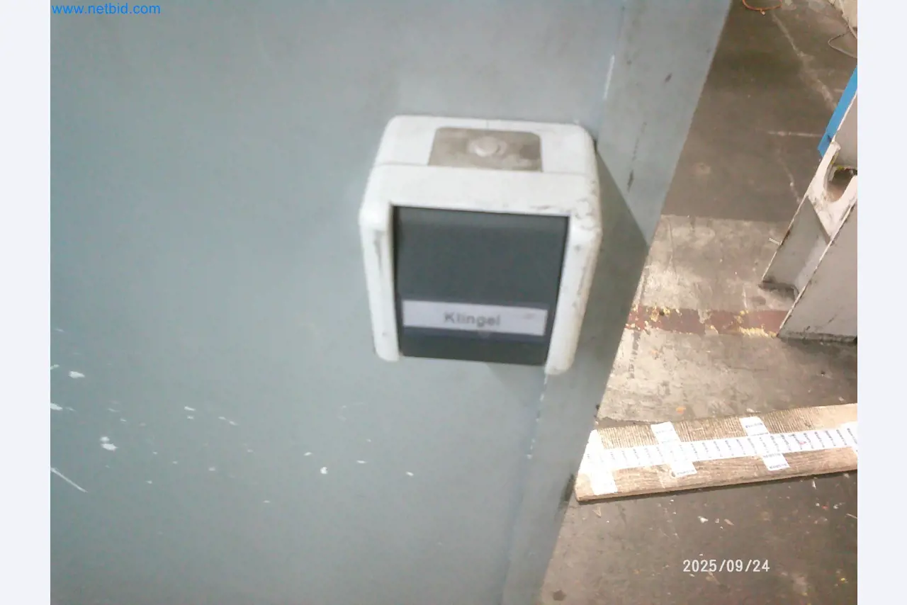 Machines and systems from the automotive supply industry-4