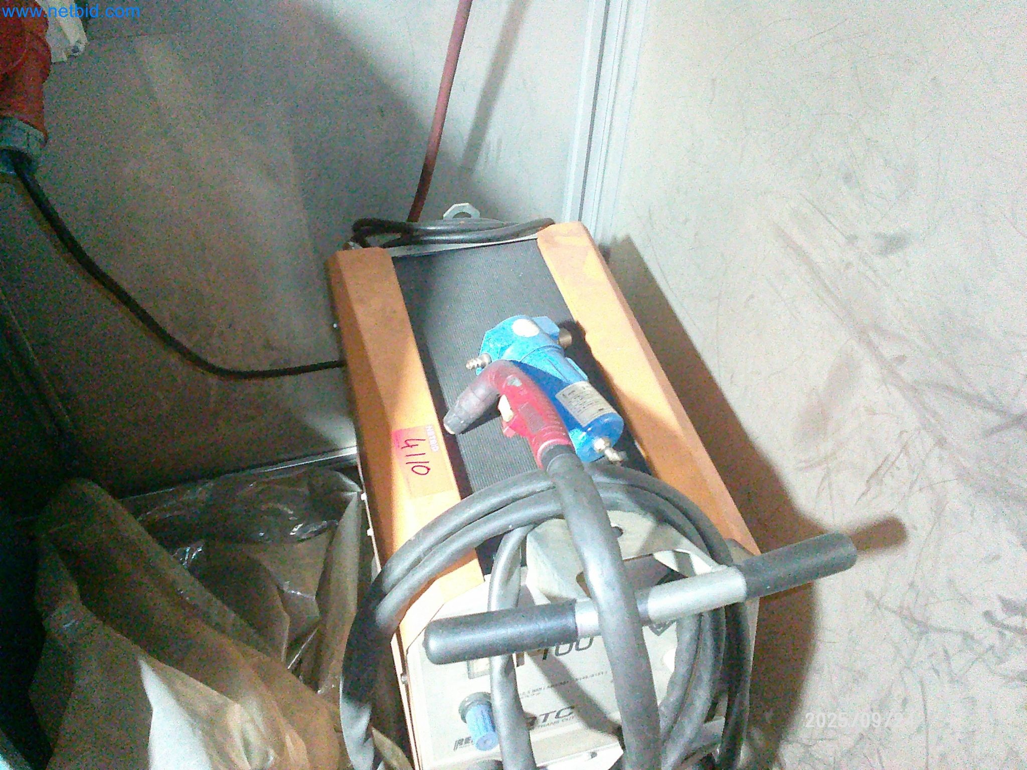 Machines and systems from the automotive supply industry-3