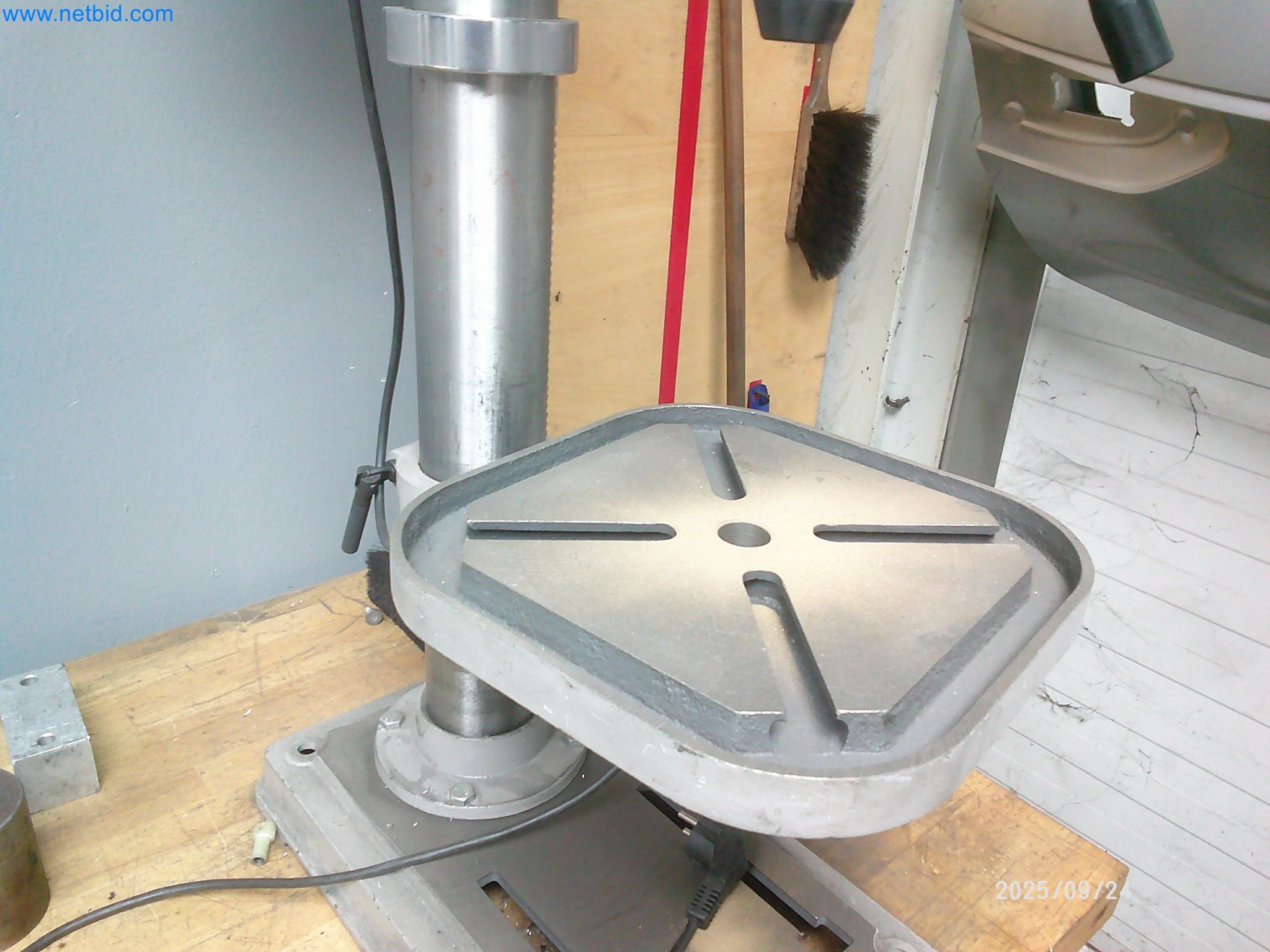 Machines and systems from the automotive supply industry-4