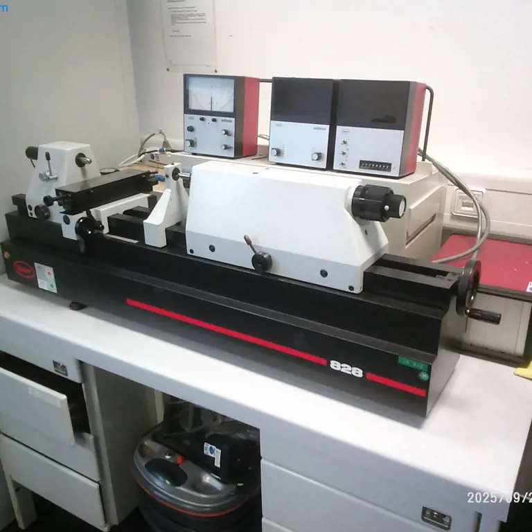 Length measuring and circulation tester Mahr 828