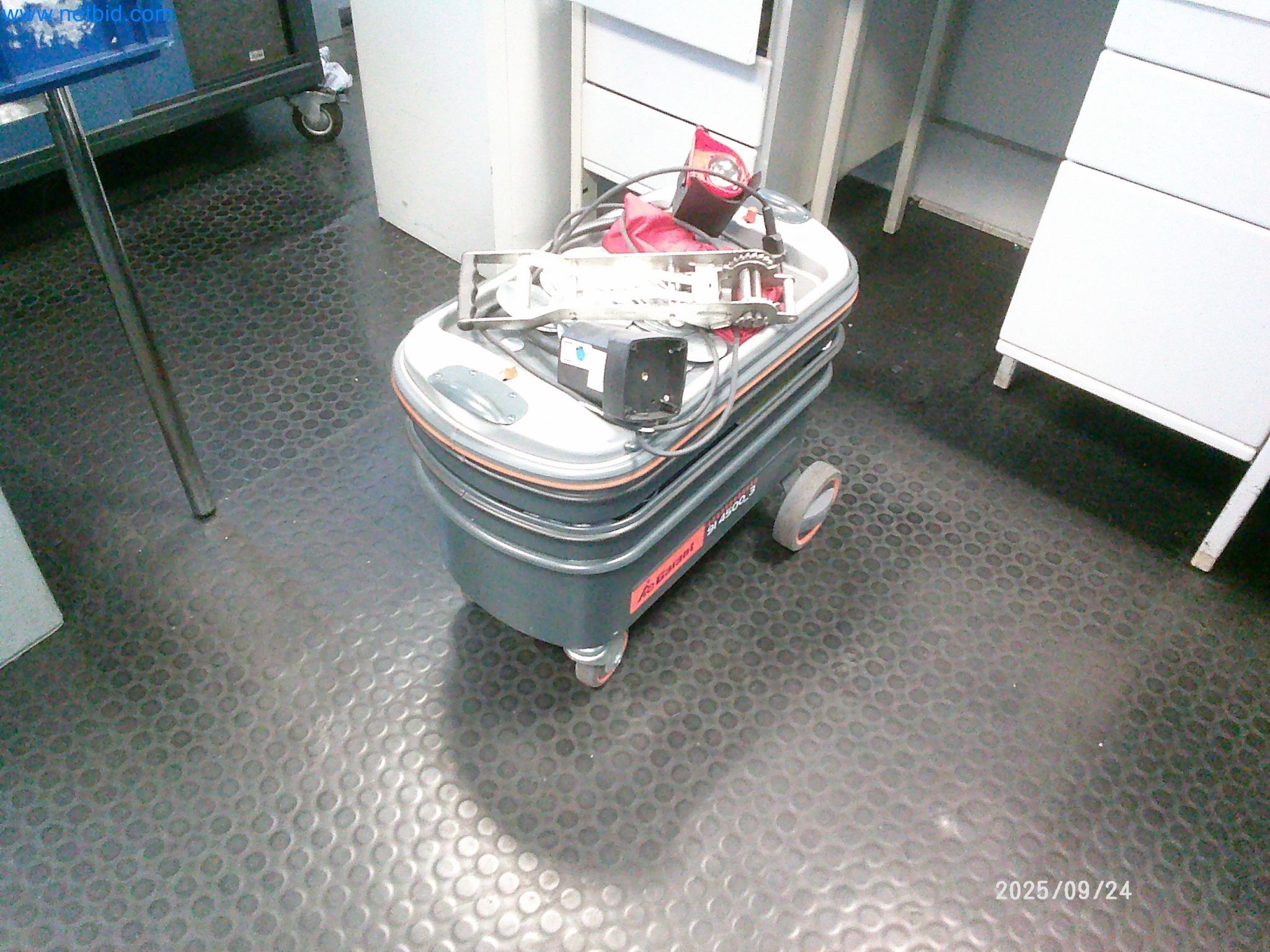 Machines and systems from the automotive supply industry-6