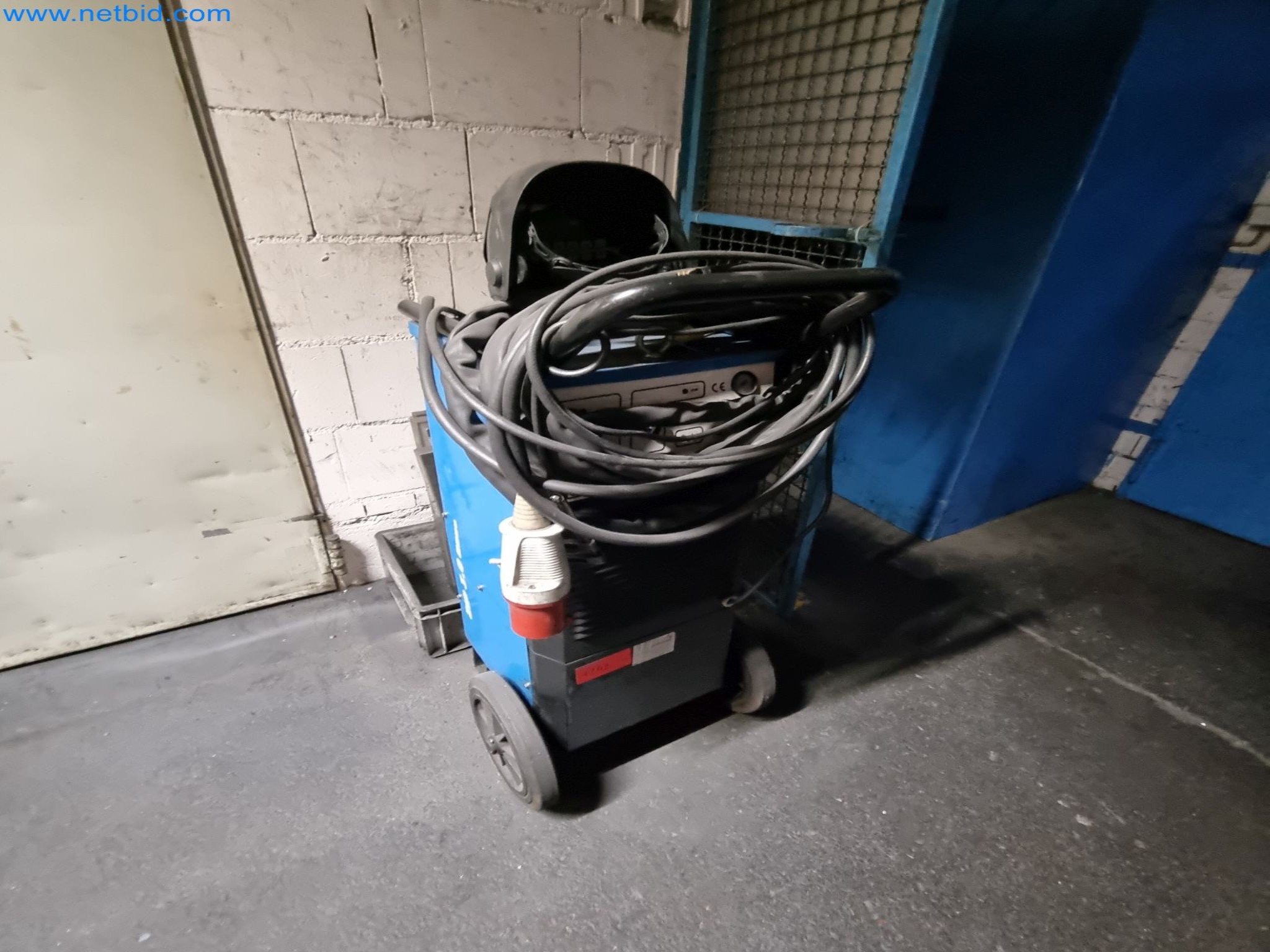 Machines and systems from the automotive supply industry-1