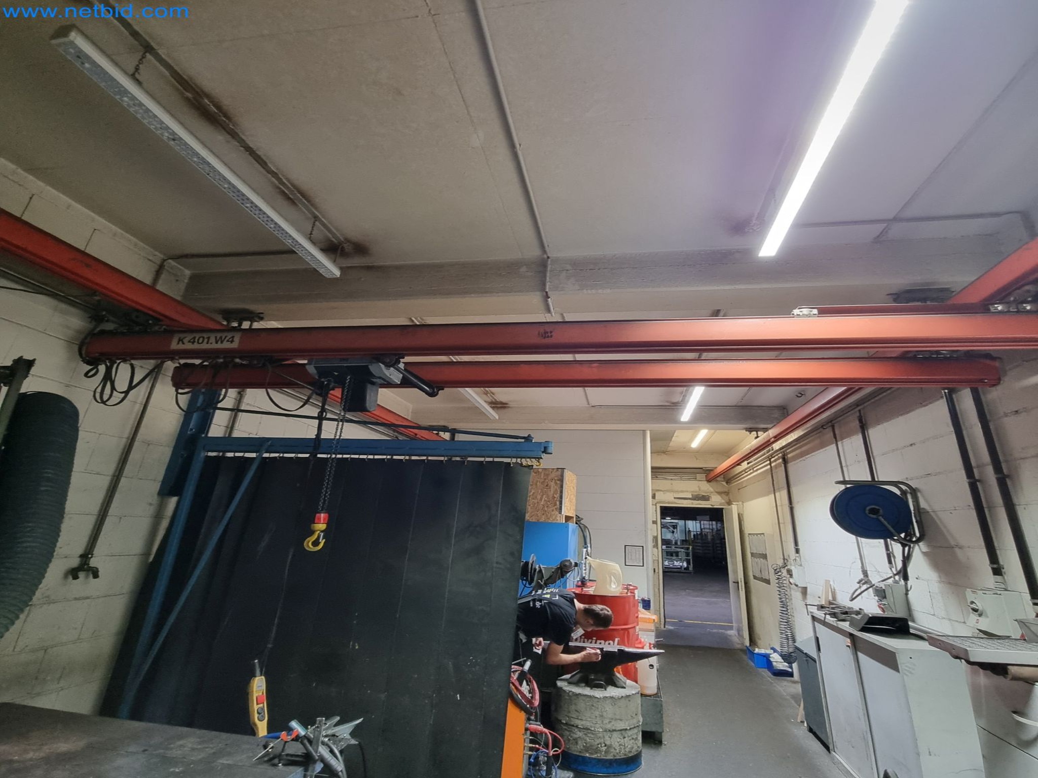 Machines and systems from the automotive supply industry-1