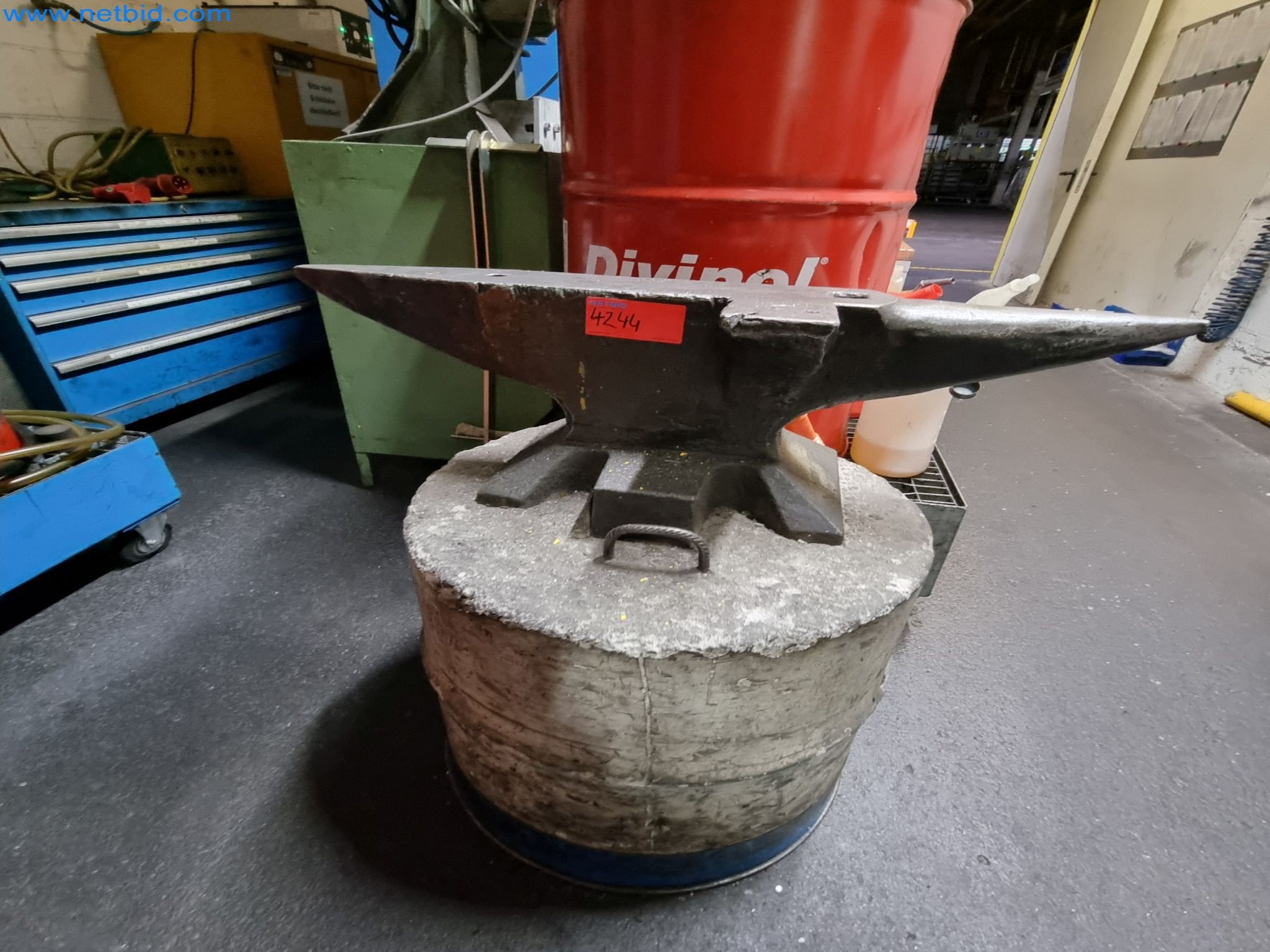 Machines and systems from the automotive supply industry-1