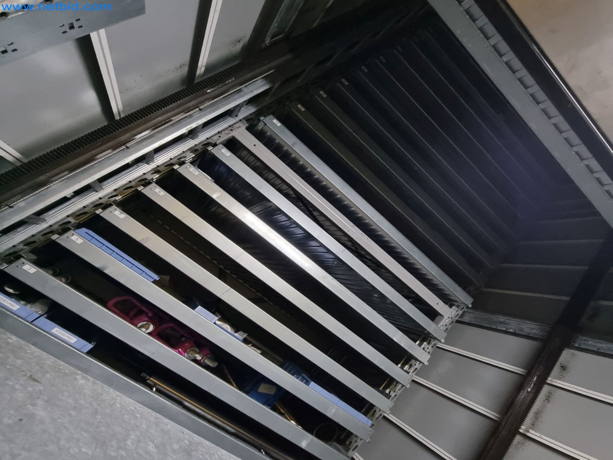 Machines and systems from the automotive supply industry-3