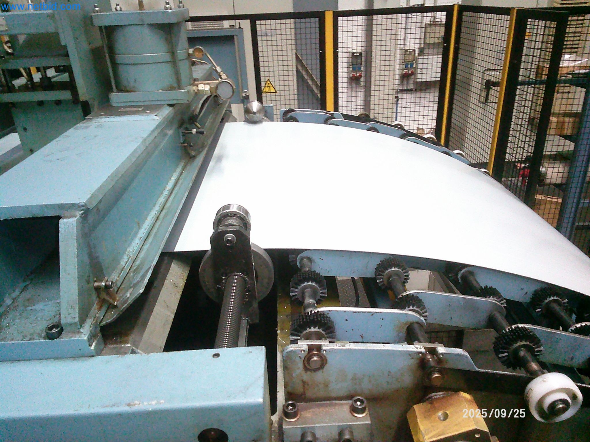 Machines and systems from the automotive supply industry-8