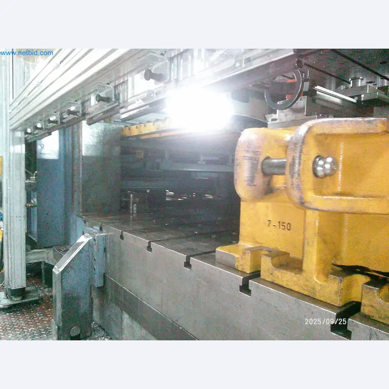 Machines and systems from the automotive supply industry-11