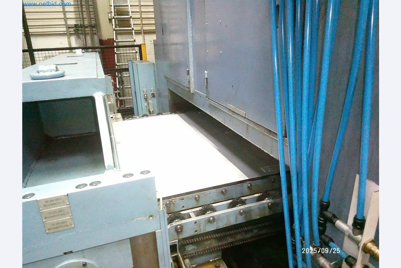 Machines and systems from the automotive supply industry-15