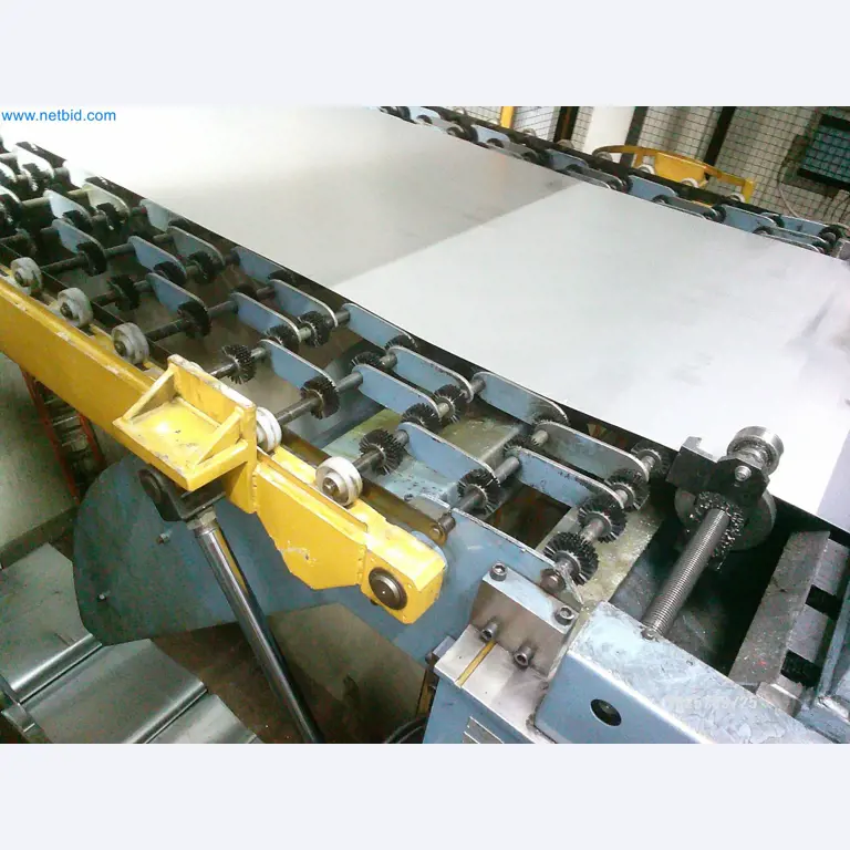 Machines and systems from the automotive supply industry-17