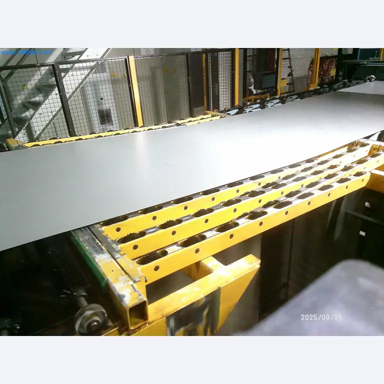 Machines and systems from the automotive supply industry-18