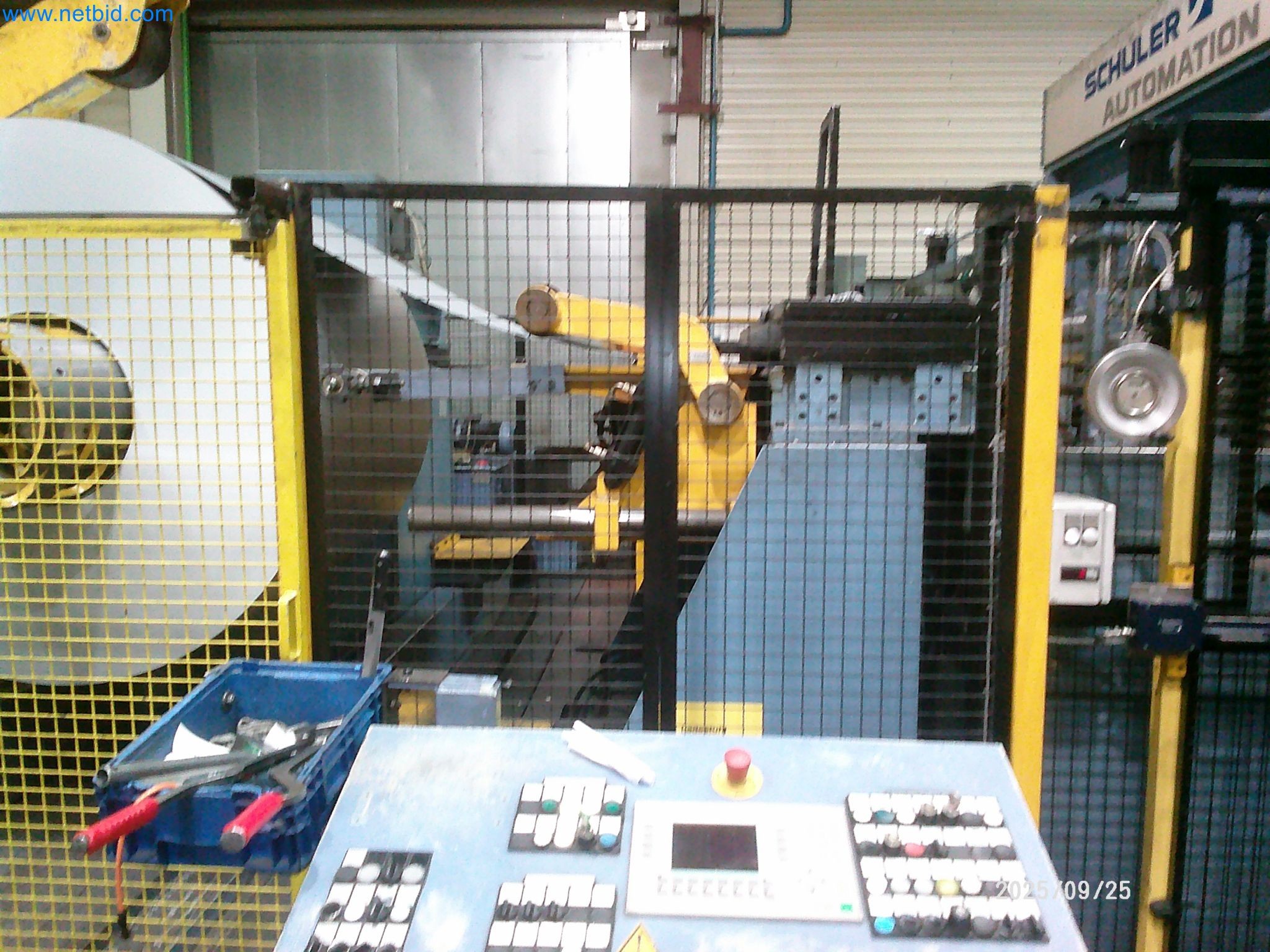 Machines and systems from the automotive supply industry-23