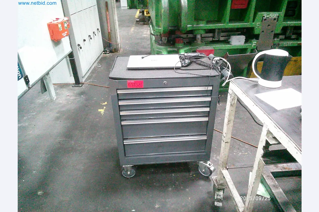 Machines and systems from the automotive supply industry-4