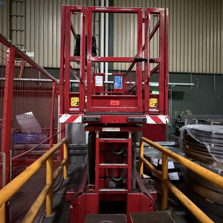 Scissor lift Germand Standard Lift S131E12