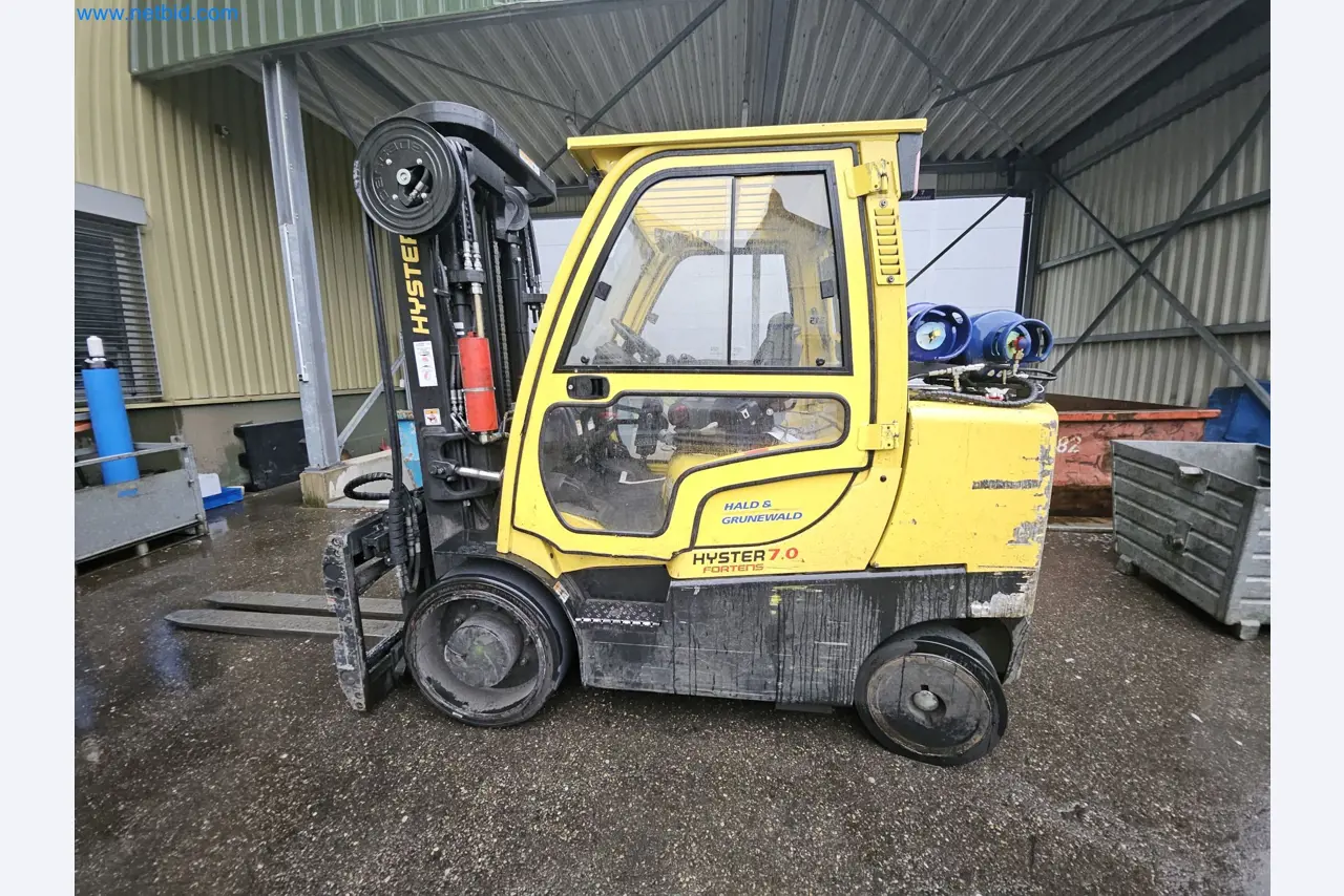 Machines and systems from the automotive supply industry-1