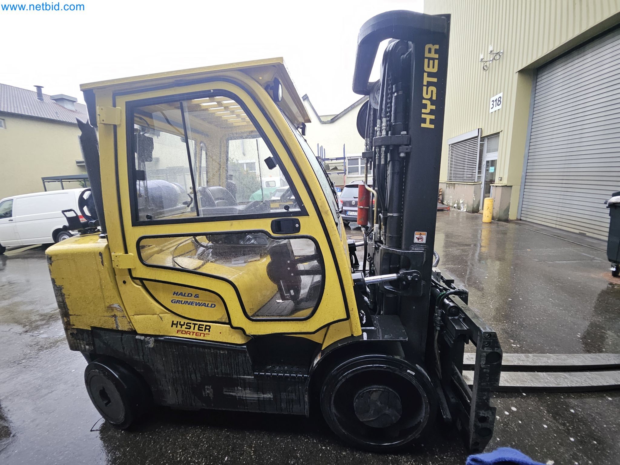 Machines and systems from the automotive supply industry-2