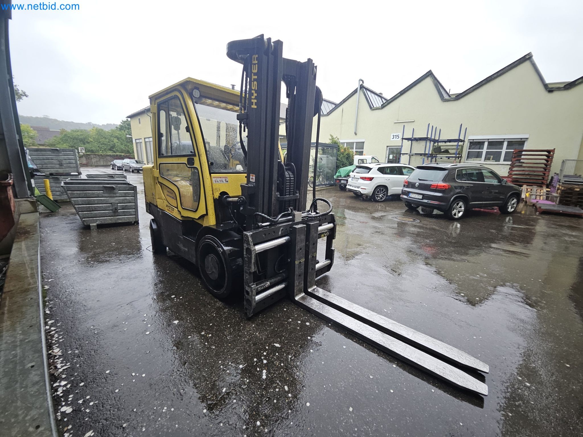 Machines and systems from the automotive supply industry-3