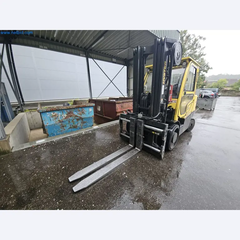 Machines and systems from the automotive supply industry-4