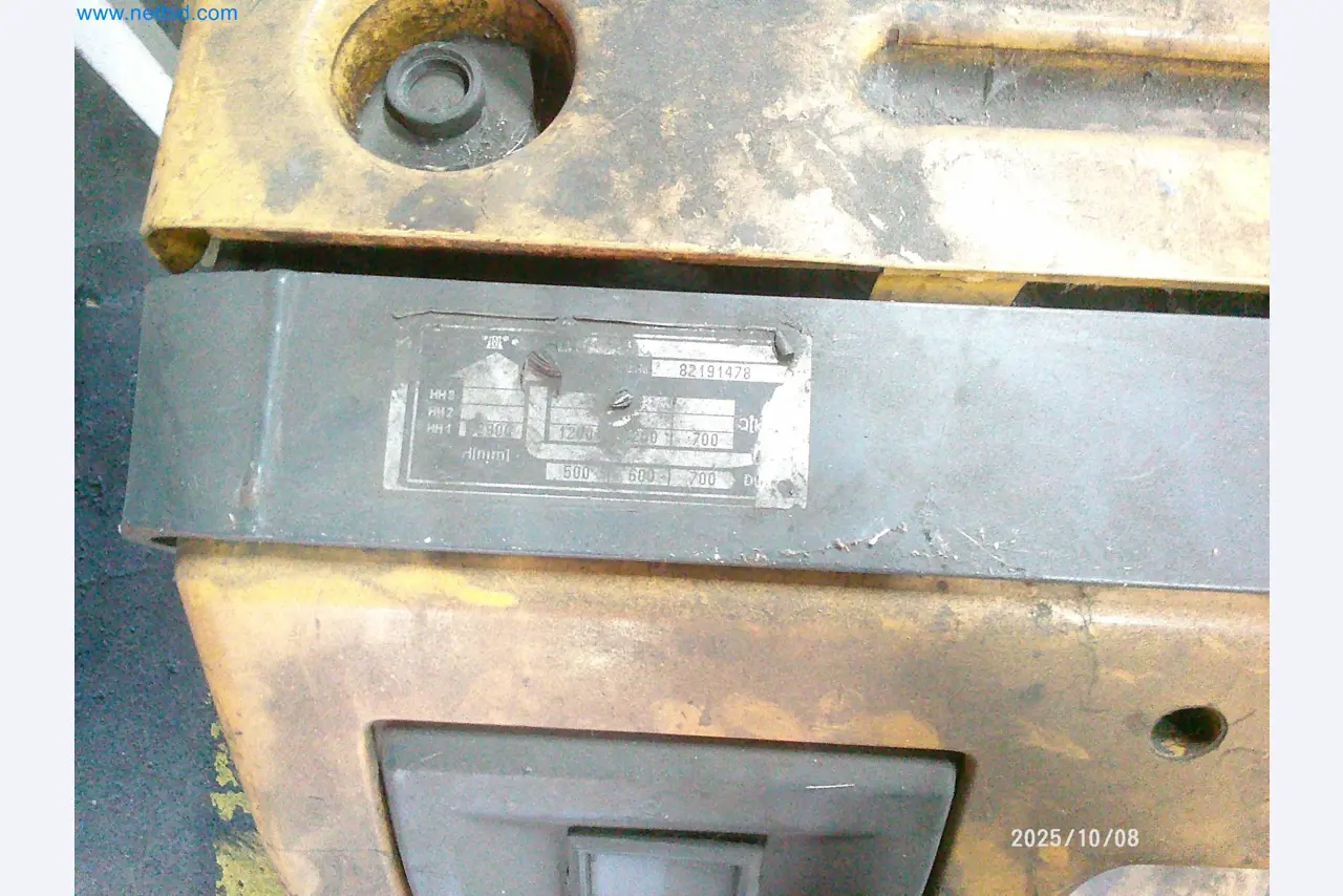 Machines and systems from the automotive supply industry-3