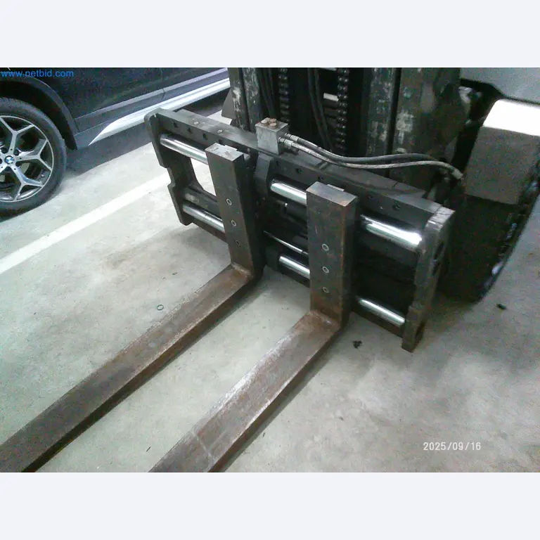 Machines and systems from the automotive supply industry-3