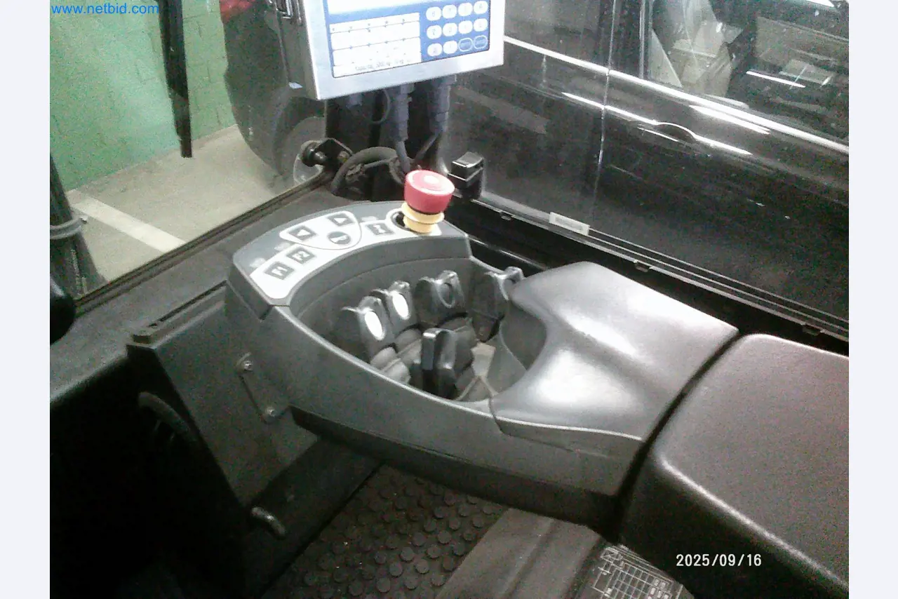 Machines and systems from the automotive supply industry-6