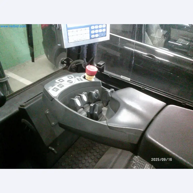 Machines and systems from the automotive supply industry-6