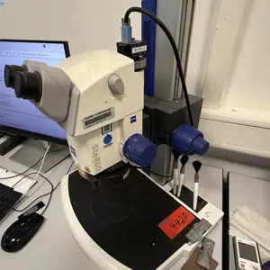 Stereomicroscope Zeiss Discovery V8