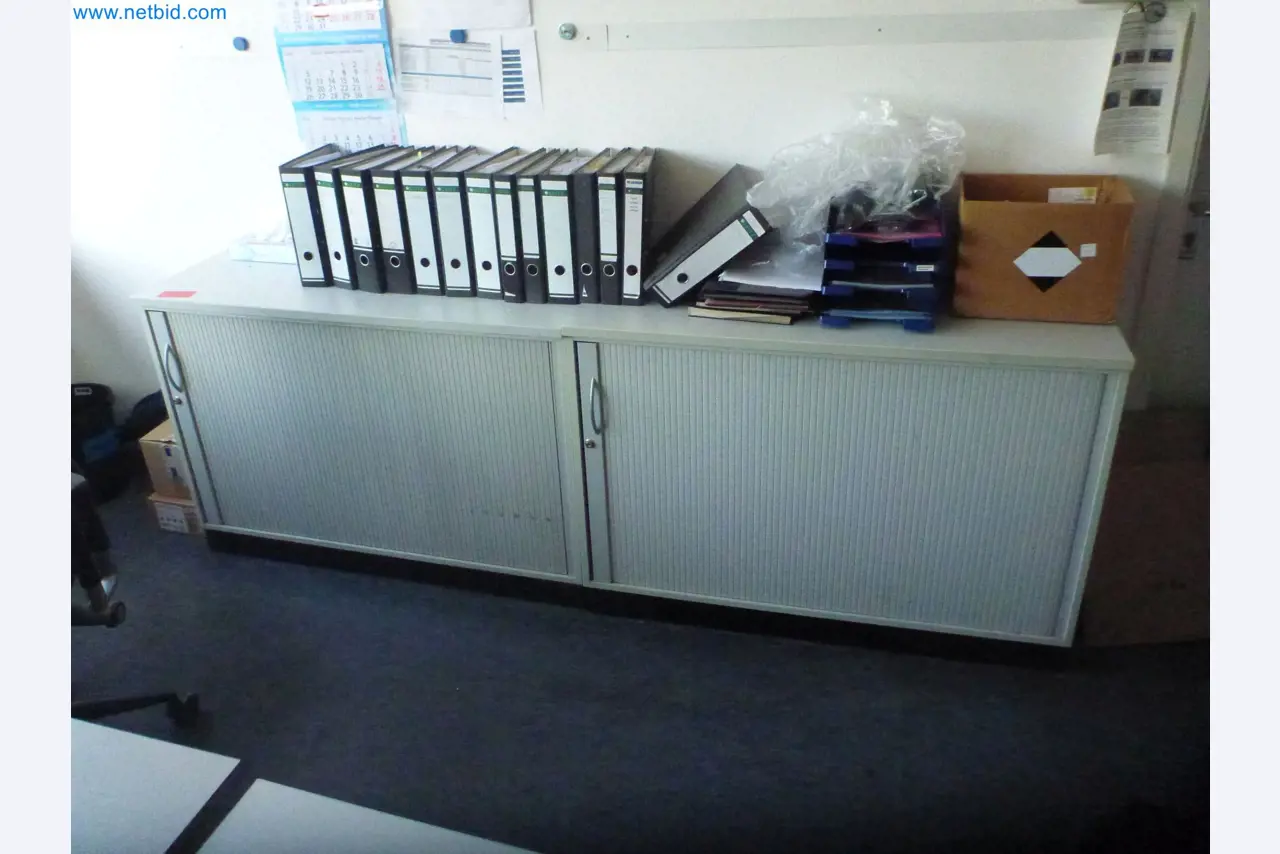 Stroje a systémy z oblasti dodávek pro automobilový průmysl-4