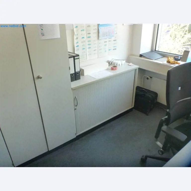 Stroje a systémy z oblasti dodávek pro automobilový průmysl-5