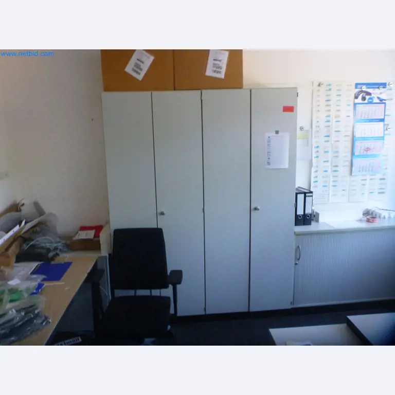 Stroje a systémy z oblasti dodávek pro automobilový průmysl-6