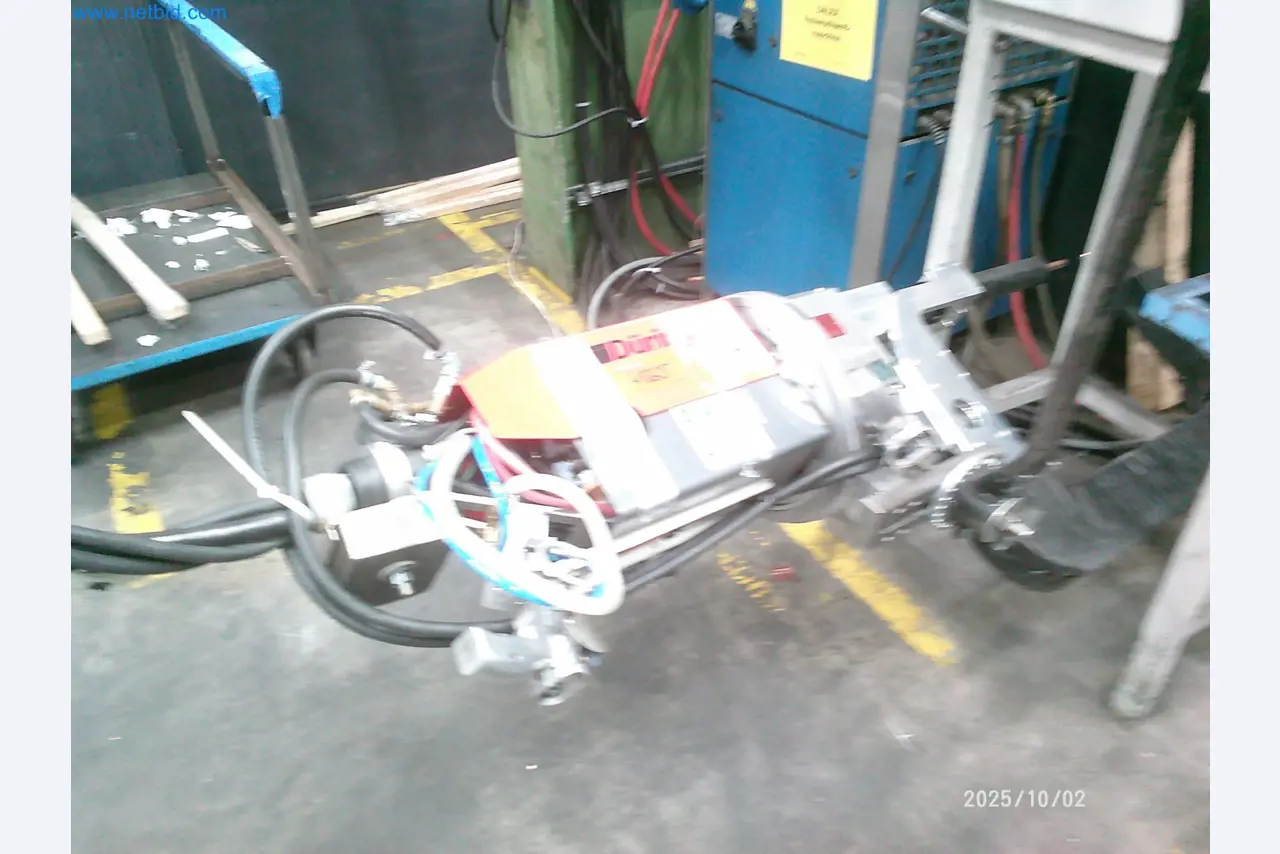 Machines and systems from the automotive supply industry-7