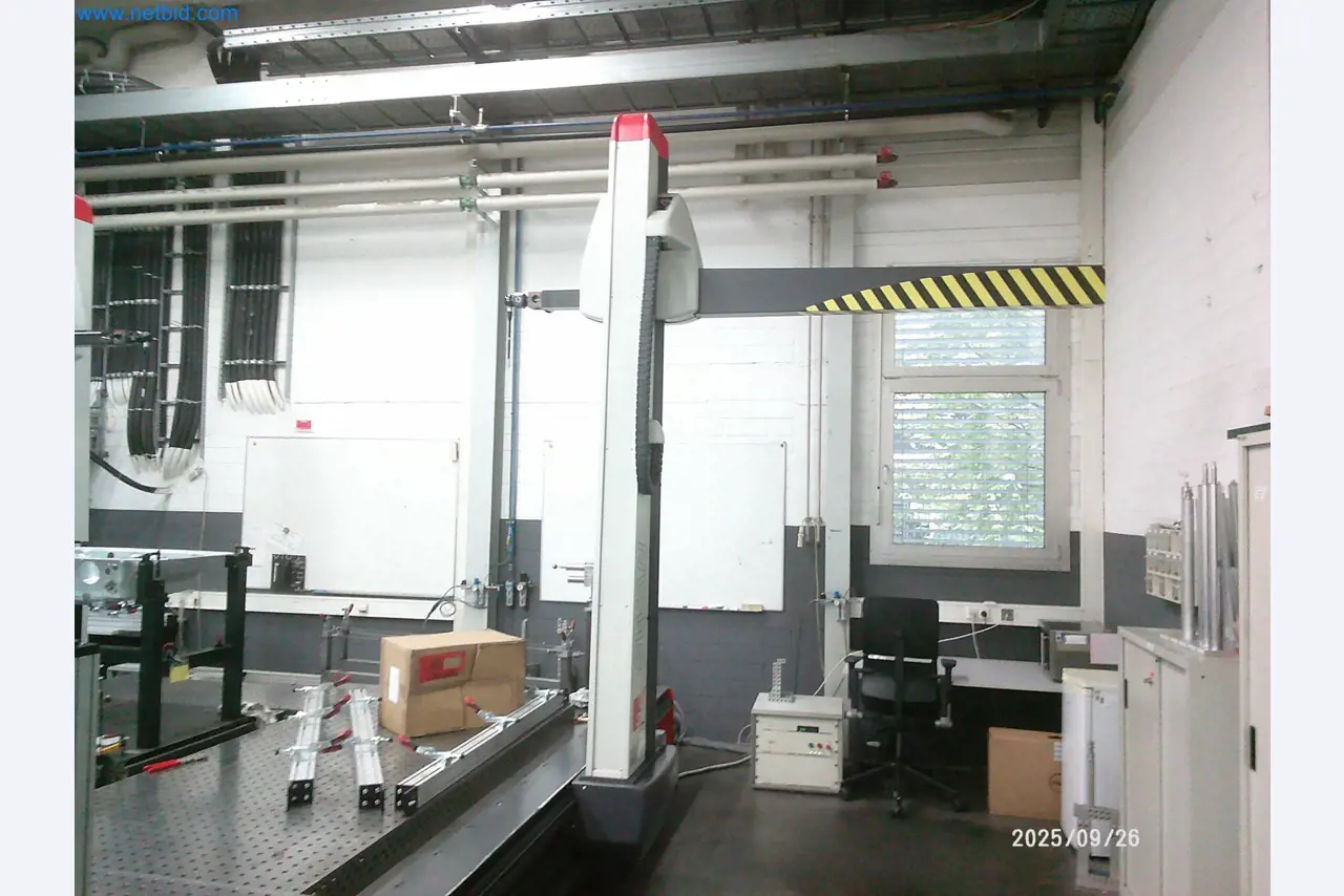 Machines and systems from the automotive supply industry-12