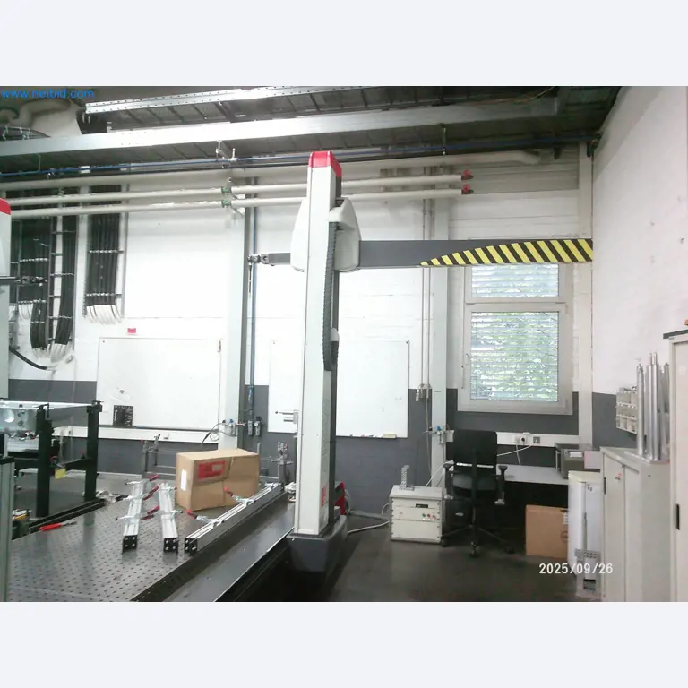 Machines and systems from the automotive supply industry-12