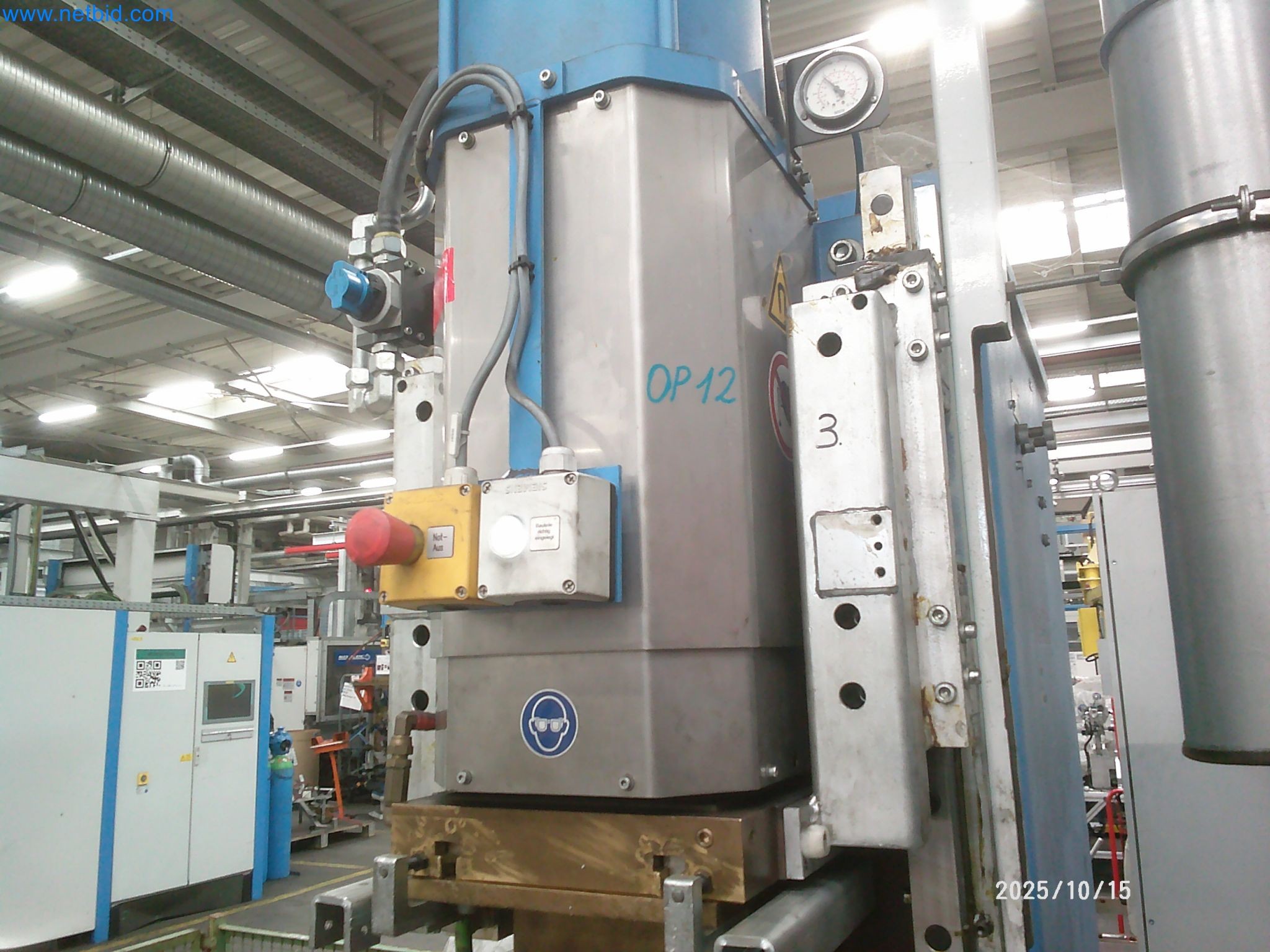 Machines and systems from the automotive supply industry-8