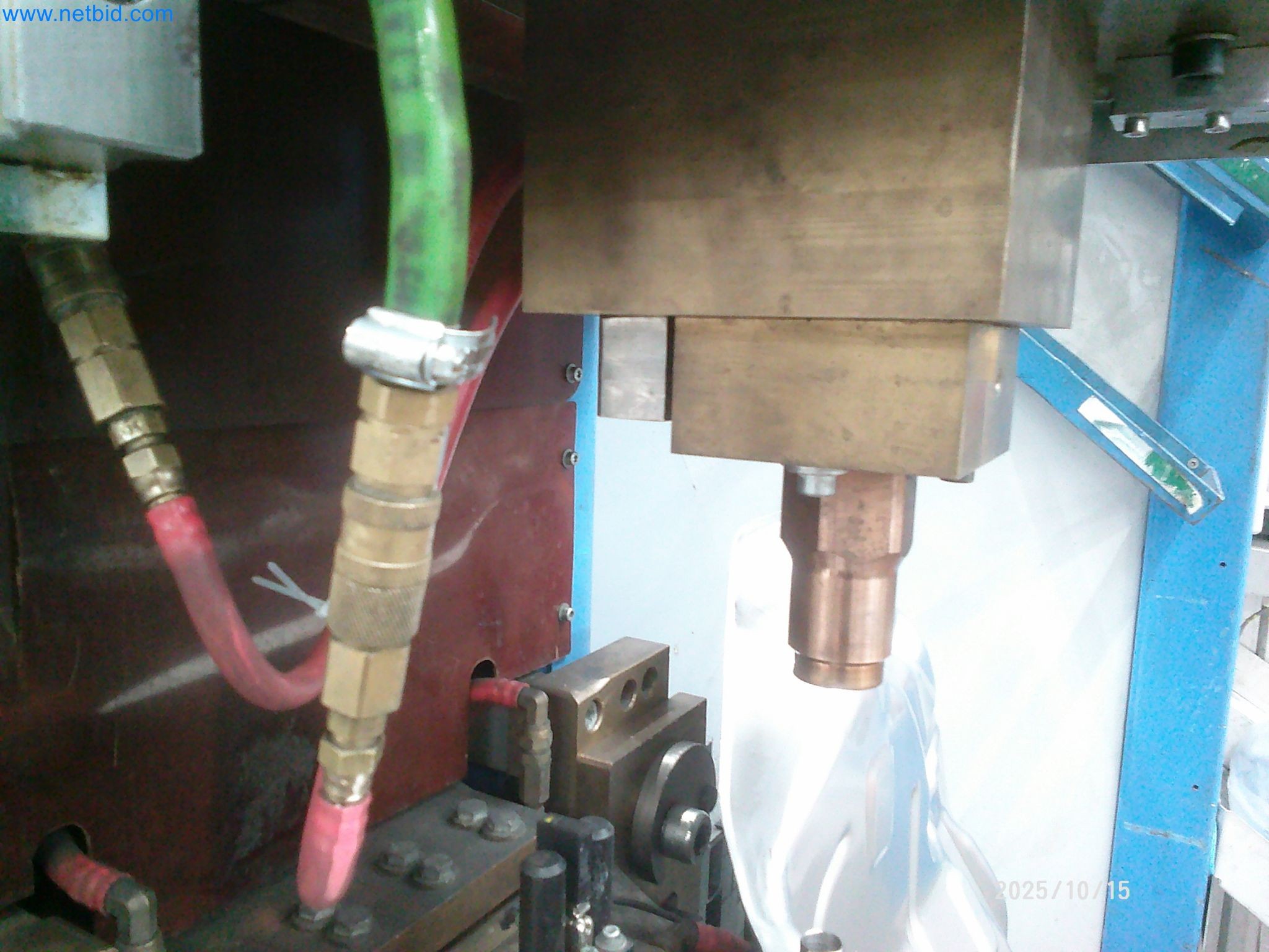 Machines and systems from the automotive supply industry-9