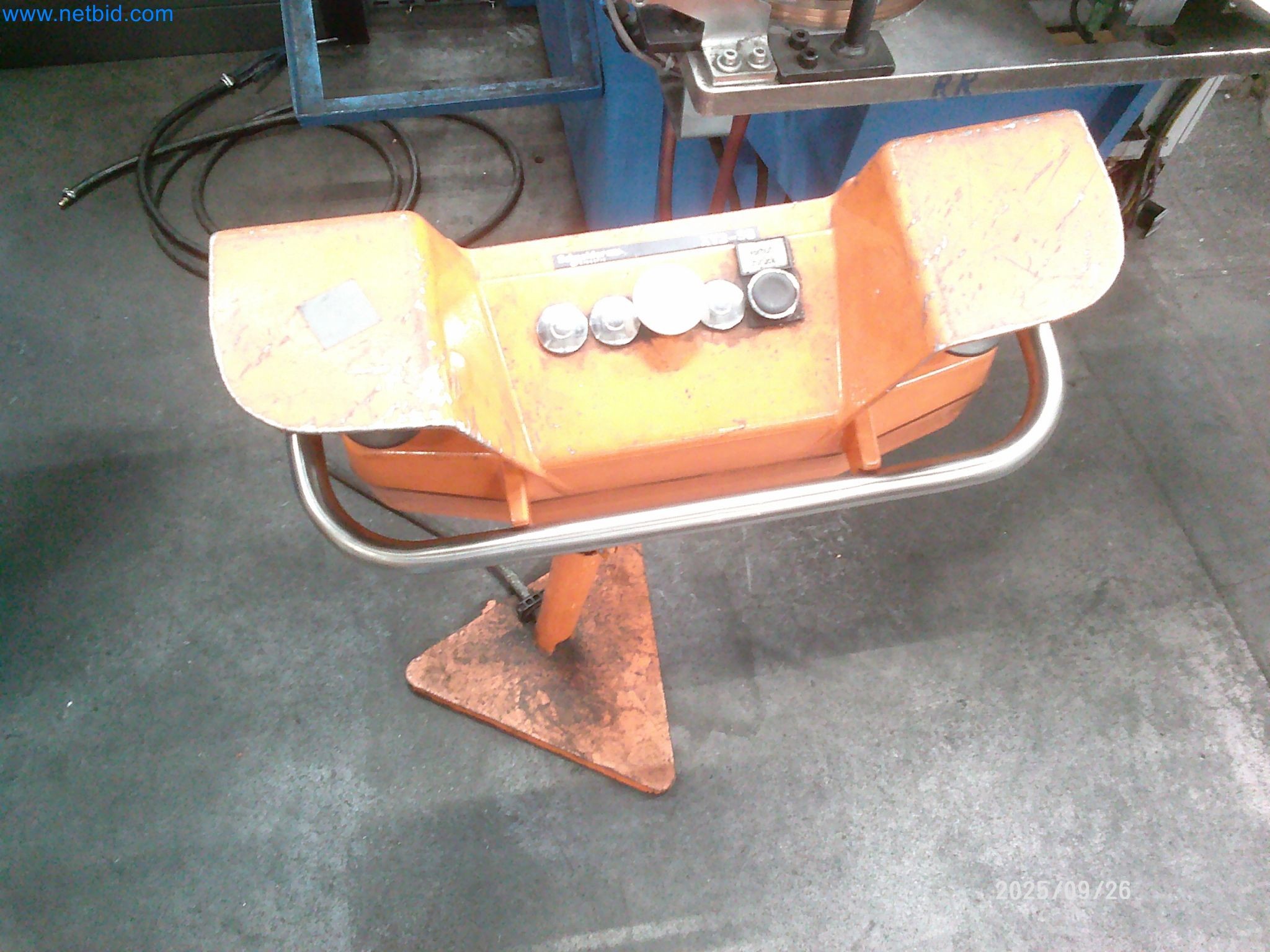 Machines and systems from the automotive supply industry-4