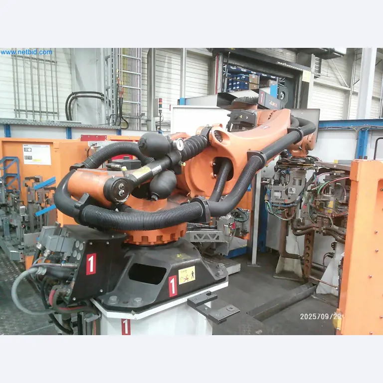 Machines and systems from the automotive supply industry-11