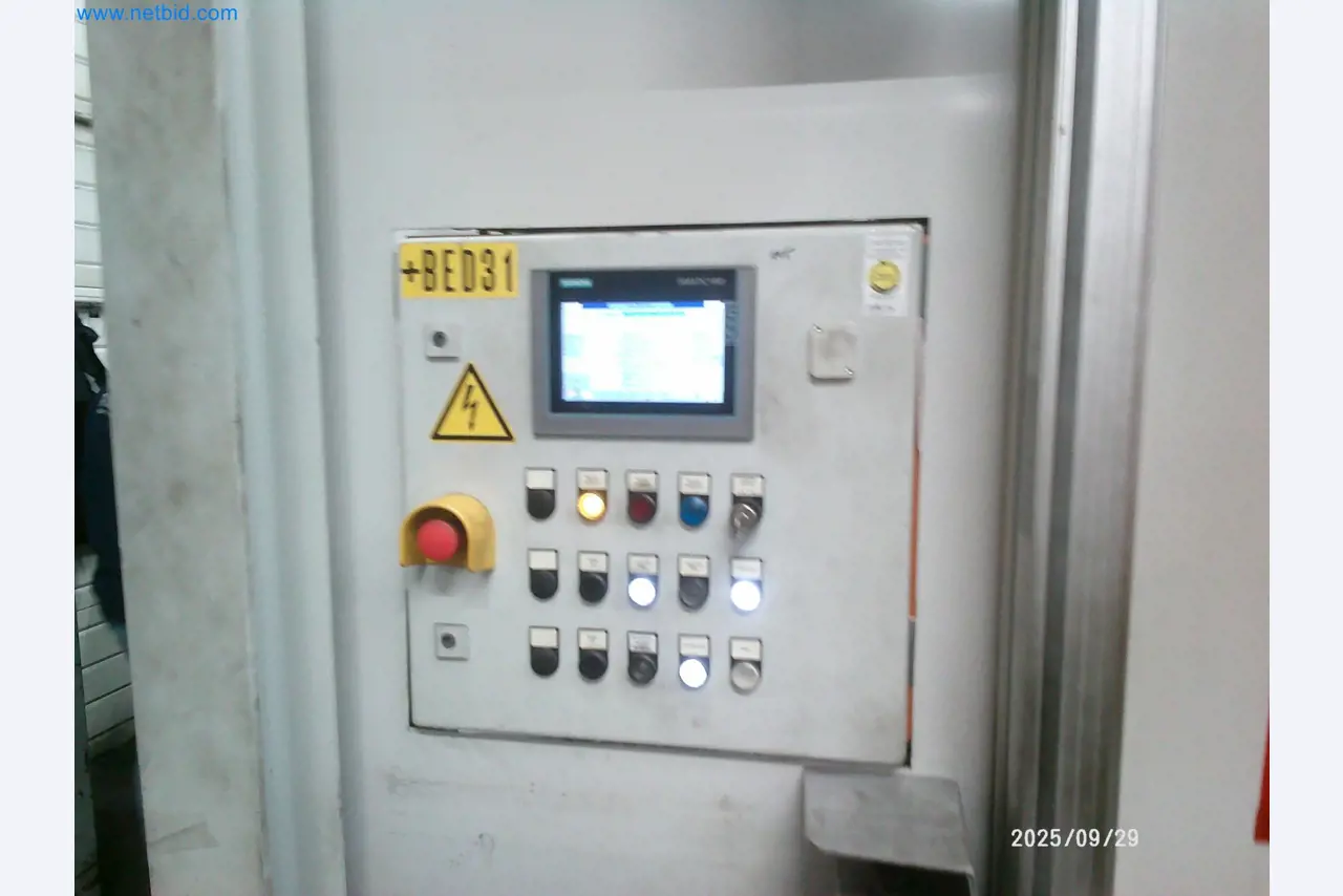 Machines and systems from the automotive supply industry-7