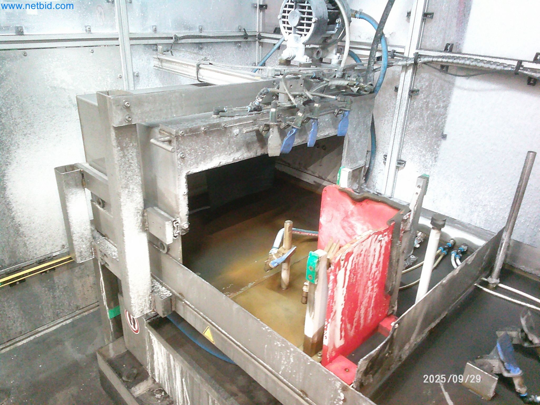 Machines and systems from the automotive supply industry-10