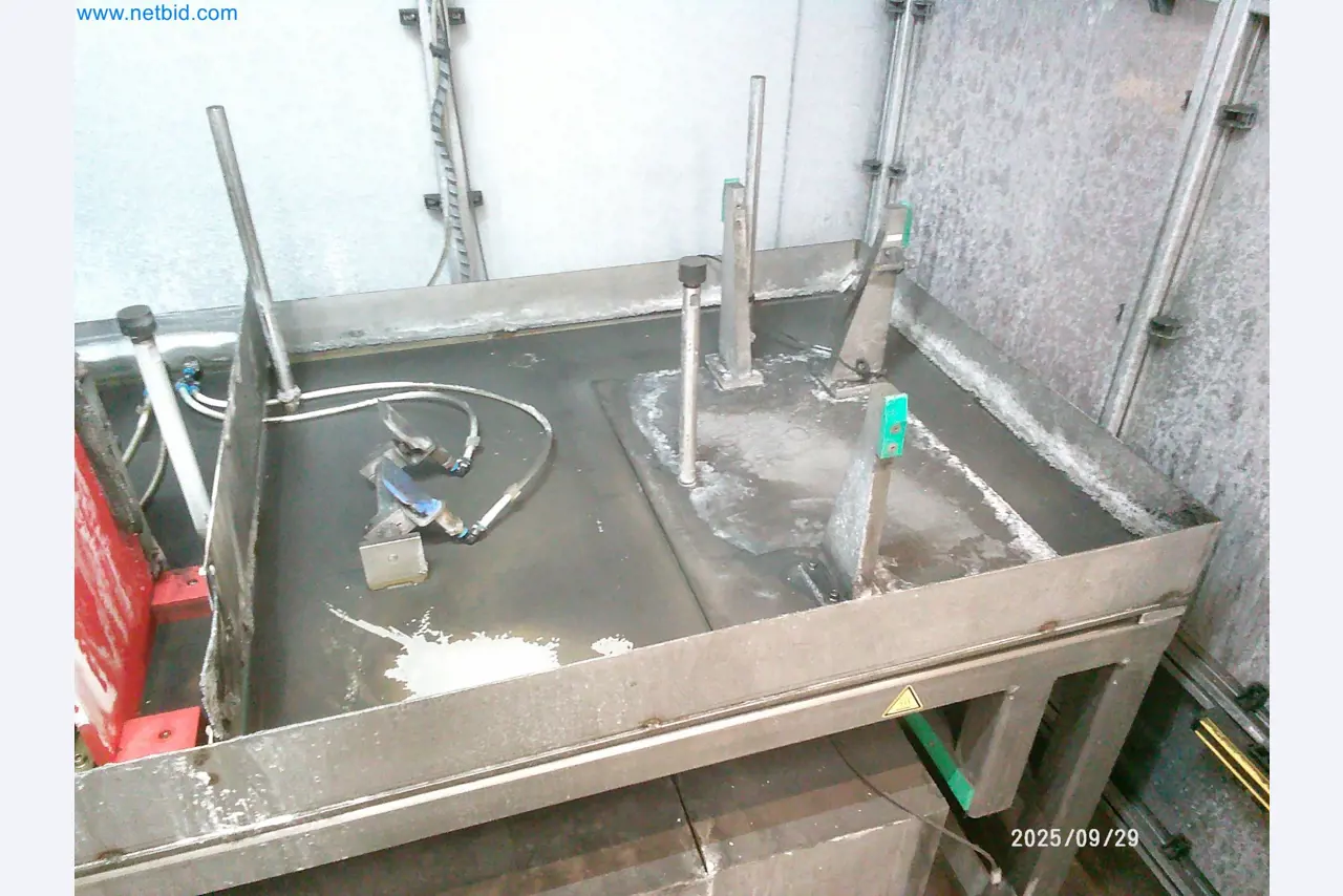 Machines and systems from the automotive supply industry-11