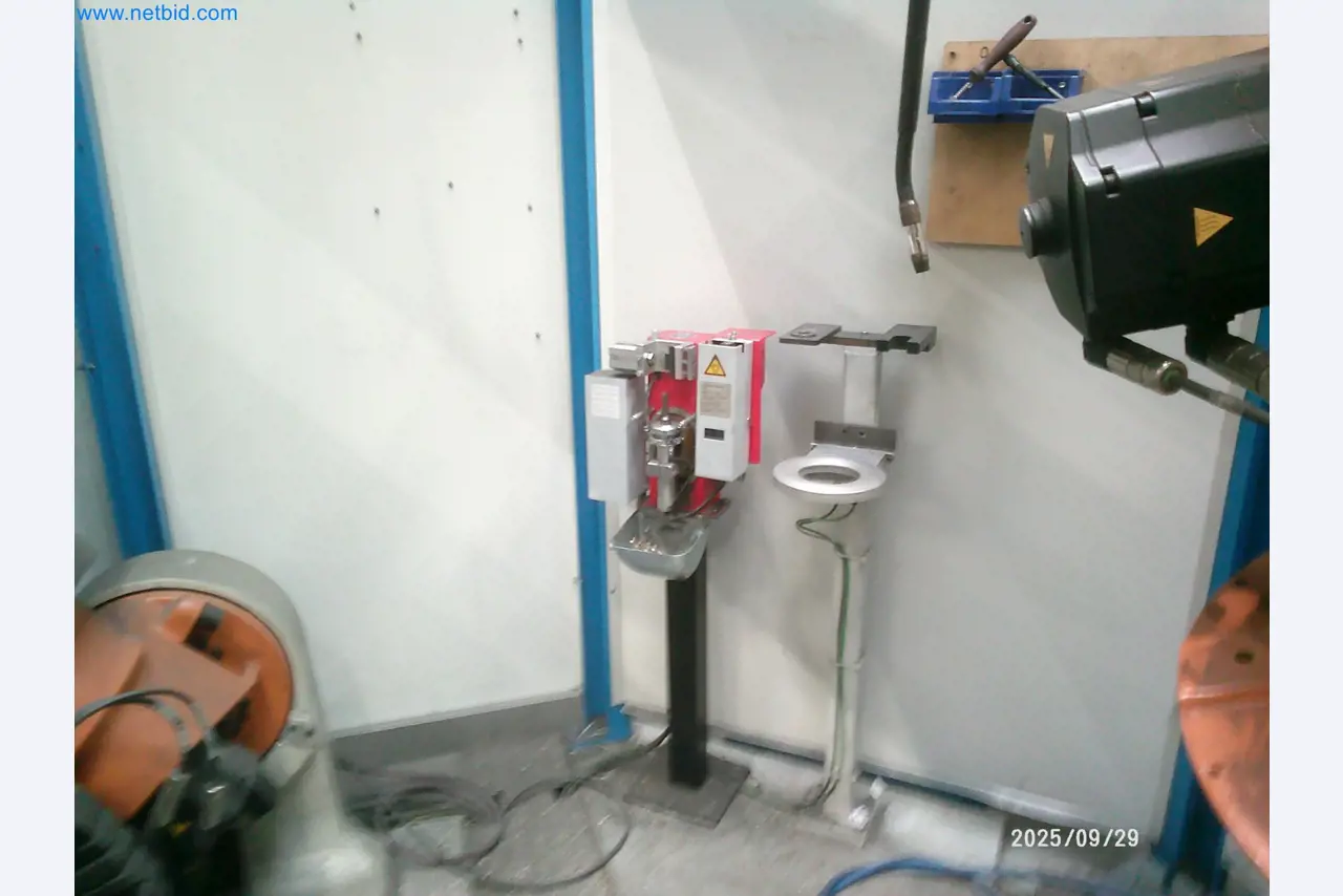 Machines and systems from the automotive supply industry-6