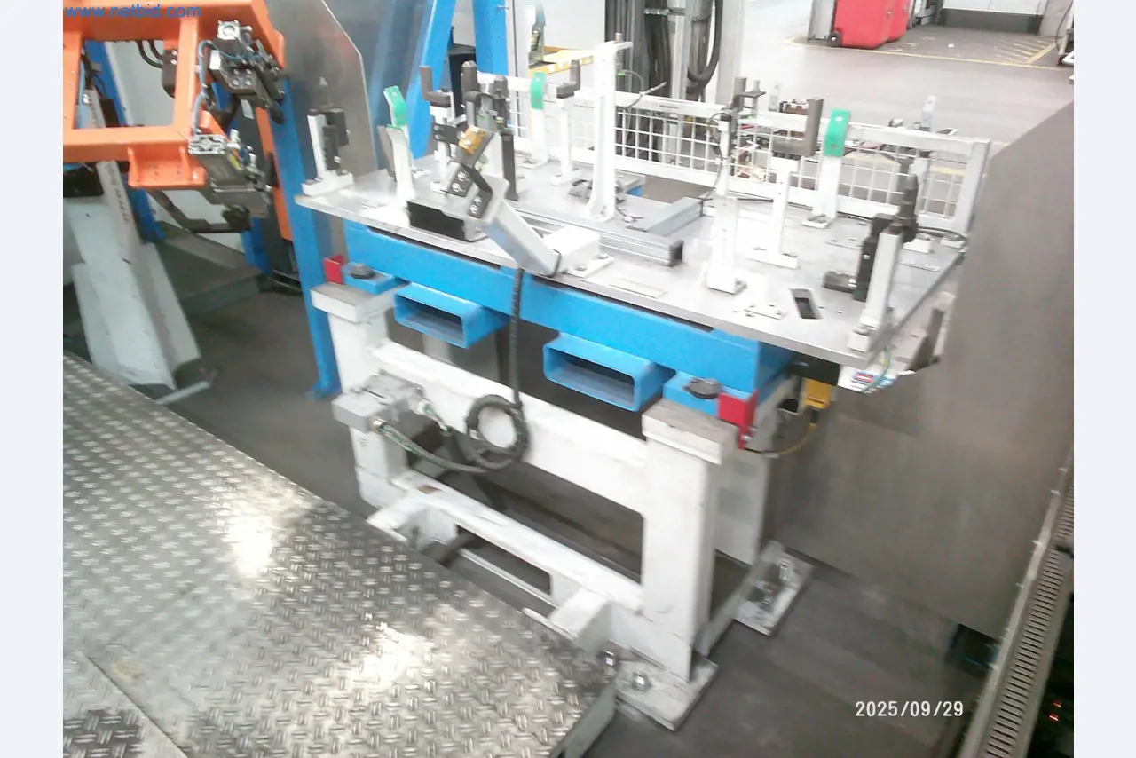 Machines and systems from the automotive supply industry-8