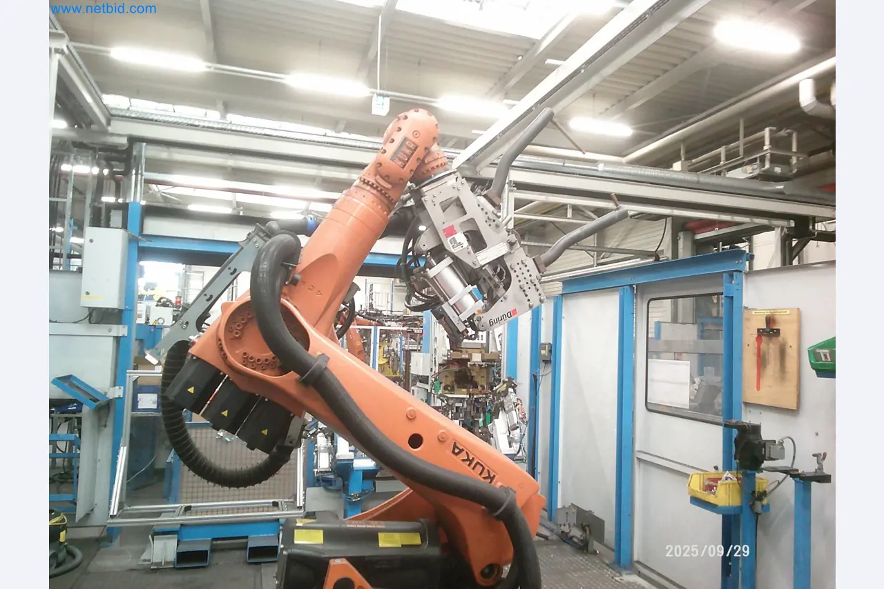 Machines and systems from the automotive supply industry-3