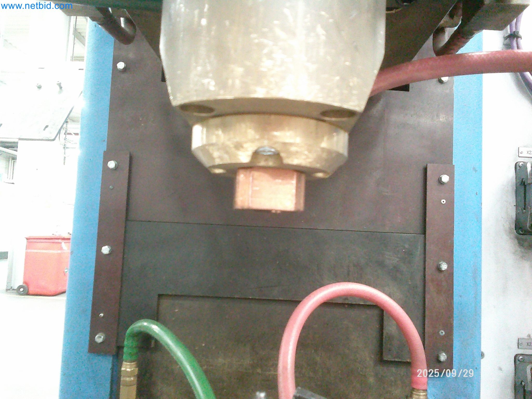 Machines and systems from the automotive supply industry-3