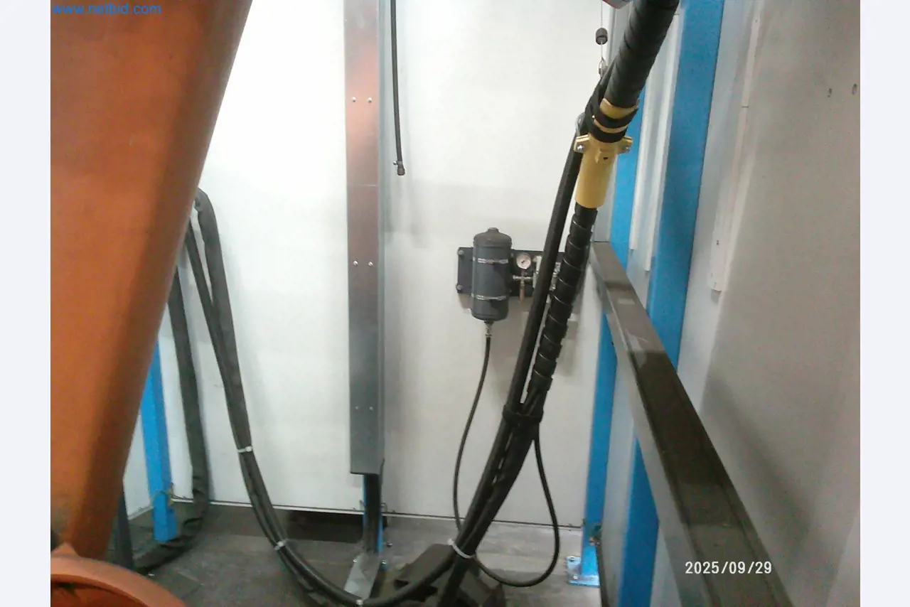 Machines and systems from the automotive supply industry-11